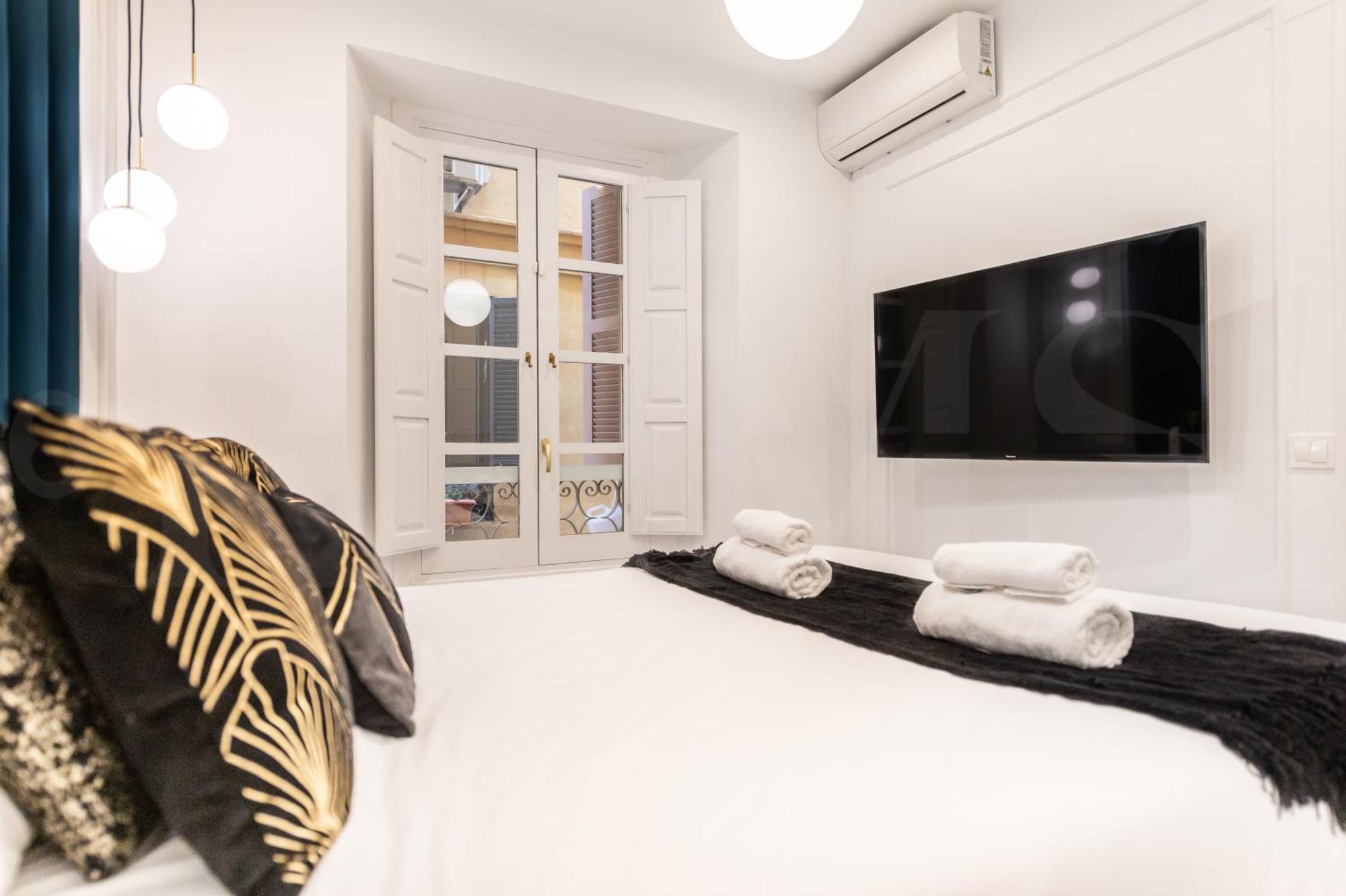 Glamorous Flat In The Heart Of Malaga By Rems Kültér fotó